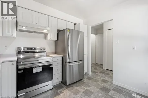 15 Green Valley Drive Kitchener ON N2P 1K7