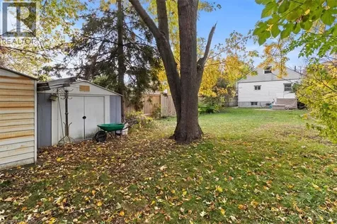 1097 Enola Avenue Mississauga ON L5G 4B1