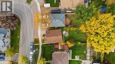 1097 Enola Avenue Mississauga ON L5G 4B1