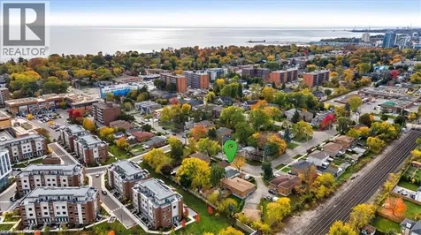 1097 Enola Avenue Mississauga ON L5G 4B1