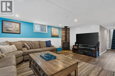 15 Roxanne Drive St. Catharines ON L2M 3G8