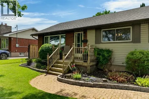 15 Roxanne Drive St. Catharines ON L2M 3G8