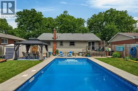 15 Roxanne Drive St. Catharines ON L2M 3G8
