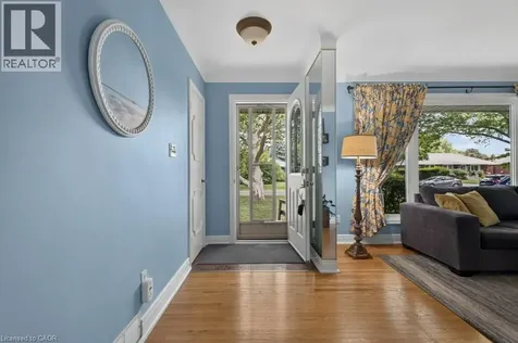 15 Roxanne Drive St. Catharines ON L2M 3G8