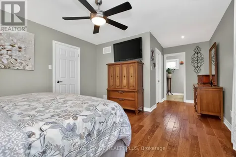 99 Peel Street Penetanguishene ON L9M 1C3