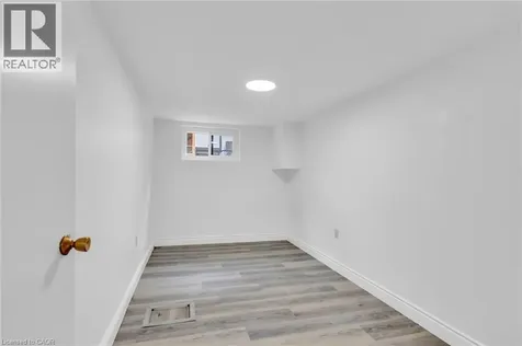 72 Massey Avenue Kitchener ON N2C 1M3