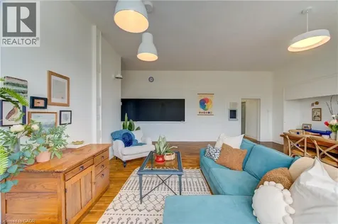 27 Chapel Street Woodstock ON N4S 3R5