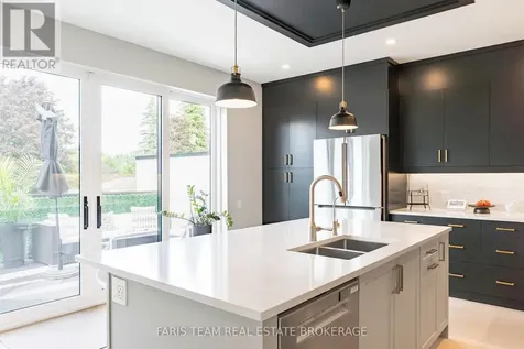 24 Grace Avenue Orillia ON L3V 2K2