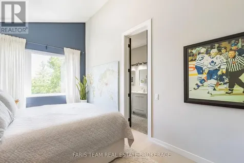 24 Grace Avenue Orillia ON L3V 2K2