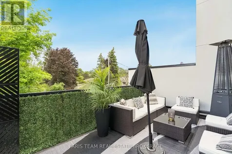 24 Grace Avenue Orillia ON L3V 2K2