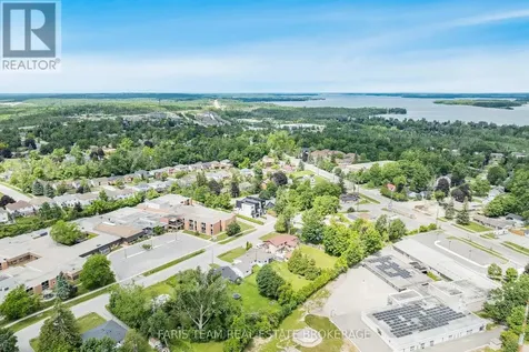 24 Grace Avenue Orillia ON L3V 2K2