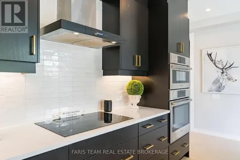 24 Grace Avenue Orillia ON L3V 2K2