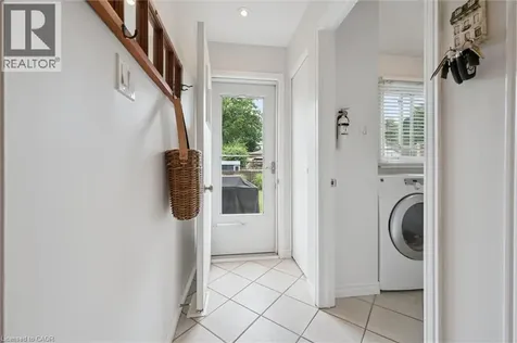 10 Radcliffe Drive Kitchener ON N2E 2H3