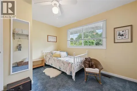 10 Radcliffe Drive Kitchener ON N2E 2H3