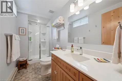 10 Radcliffe Drive Kitchener ON N2E 2H3