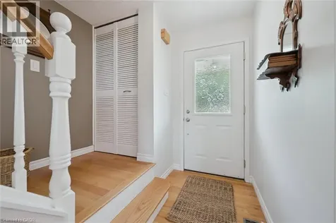 10 Radcliffe Drive Kitchener ON N2E 2H3