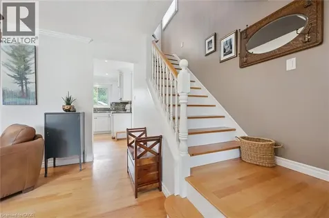10 Radcliffe Drive Kitchener ON N2E 2H3