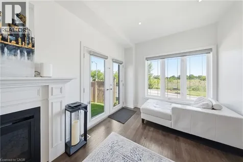 104 Sonoma Valley Crescent Hamilton ON L9B 0J3
