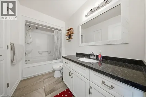 104 Sonoma Valley Crescent Hamilton ON L9B 0J3