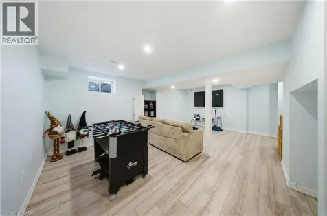 104 Sonoma Valley Crescent Hamilton ON L9B 0J3