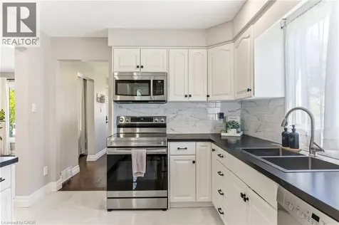 4512 Cedarbrook Lane Beamsville ON L3J 0B2