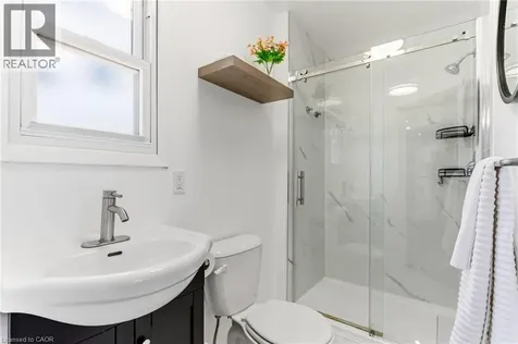 4512 Cedarbrook Lane Beamsville ON L3J 0B2