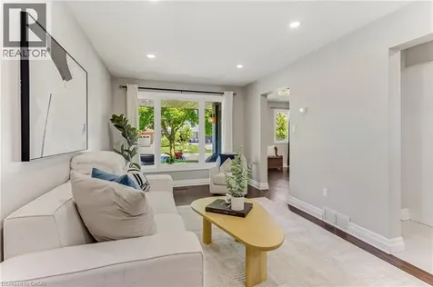 4512 Cedarbrook Lane Beamsville ON L3J 0B2