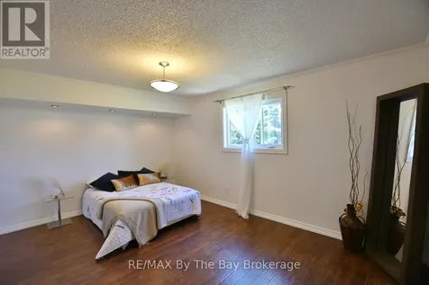 2 Birchmount Circle Wasaga Beach ON L9Z 1H8