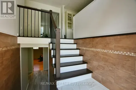 2 Birchmount Circle Wasaga Beach ON L9Z 1H8
