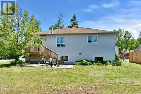 2 Birchmount Circle Wasaga Beach ON L9Z 1H8