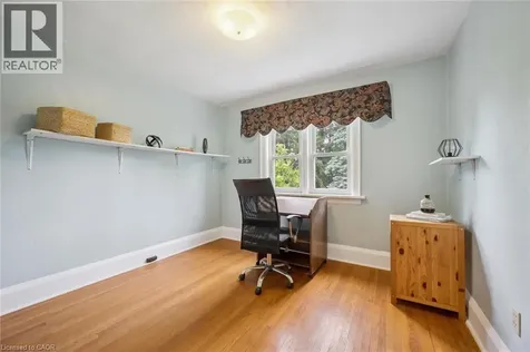 148 Waterloo Street Waterloo ON N2J 1Y2