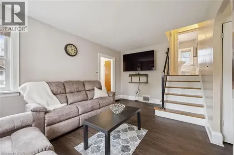 148 Waterloo Street Waterloo ON N2J 1Y2