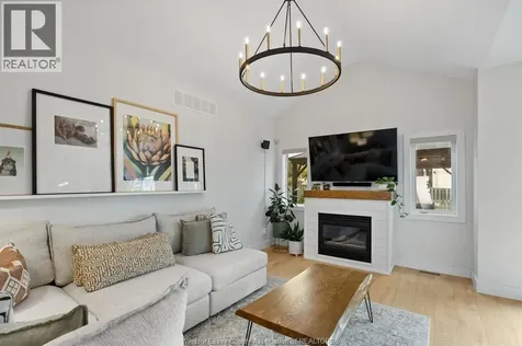1084 Cora Greenwood Drive Windsor ON N8P 1K3