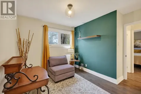 2358 Joliffe Street Ottawa ON K1G 1H2