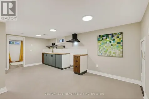 2358 Joliffe Street Ottawa ON K1G 1H2