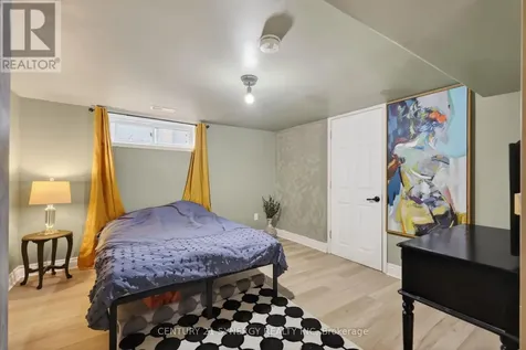 2358 Joliffe Street Ottawa ON K1G 1H2