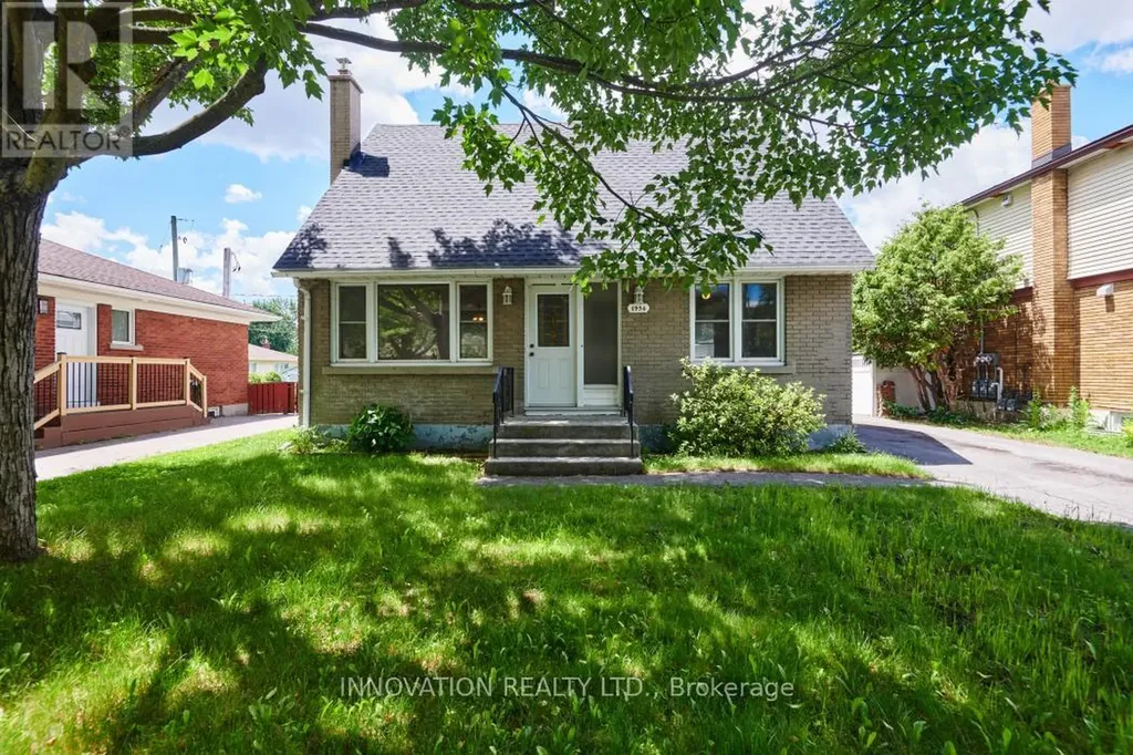1956 Othello Avenue Ottawa ON K1G 2A4
