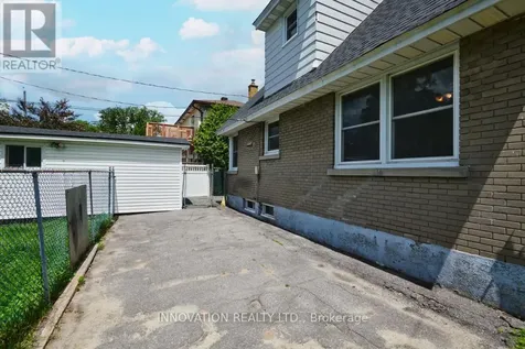 1956 Othello Avenue Ottawa ON K1G 2A4