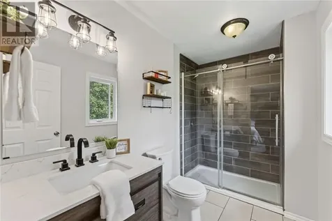544 Black Lake Road Drive Lively ON P3Y 1H8