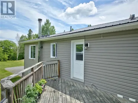 544 Black Lake Road Drive Lively ON P3Y 1H8
