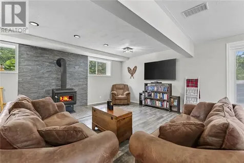 544 Black Lake Road Drive Lively ON P3Y 1H8