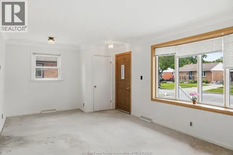 1156 Esdras Windsor ON N8S 2N4