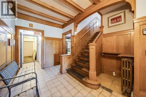 801 Victoria Avenue Windsor ON N9A 4N5