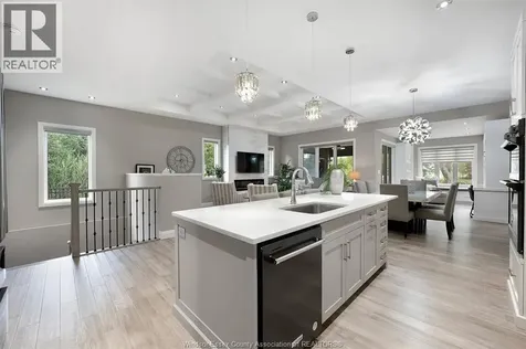 6259 Forest Trail Lasalle ON N9H 0E7