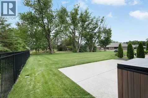 6259 Forest Trail Lasalle ON N9H 0E7