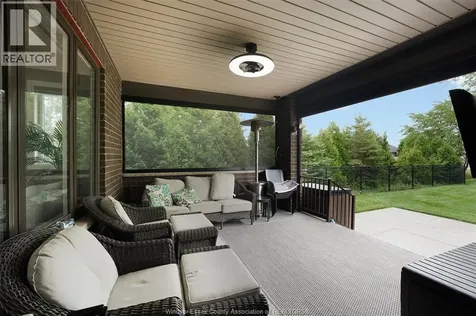 6259 Forest Trail Lasalle ON N9H 0E7