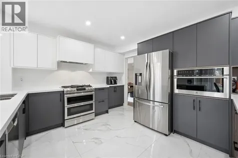 1194 Queen Victoria Avenue Mississauga ON L5H 3H3