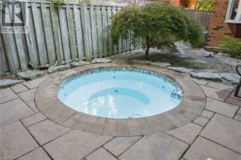 1194 Queen Victoria Avenue Mississauga ON L5H 3H3