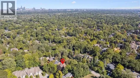 1194 Queen Victoria Avenue Mississauga ON L5H 3H3