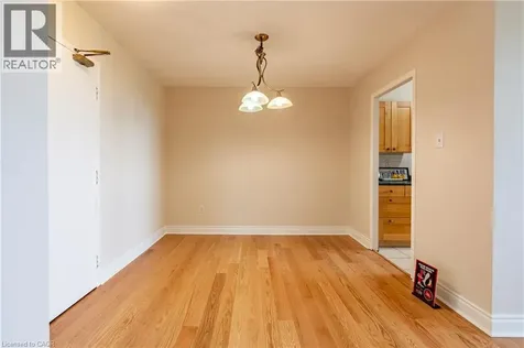 966 Inverhouse Drive Mississauga ON L5J 4B6